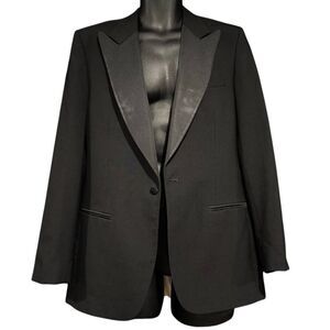 Calvin Klein Wide Peak Lapel Single Button Black Tuxedo Men’s 34R